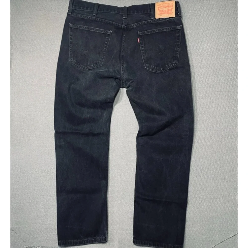 Levi's 505 Men's Black Jeans 38x31 Regular Fit Straight Leg Denim 00505-0260